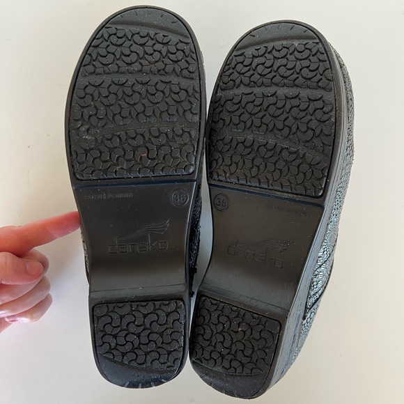 Dansko XP Professional Clogs in Black with Silver Metallic Medallion Pattern, 36 - Picture 3 of 12